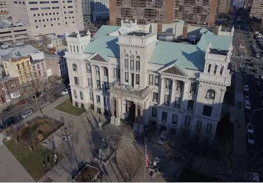 What Are Inclusionary Zoning Requirements for Developers?